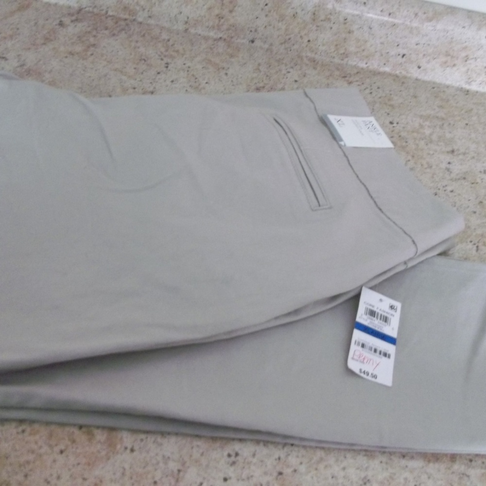NWT STYLE & CO MID RISE COMFORT WAIST XL STONEWALL